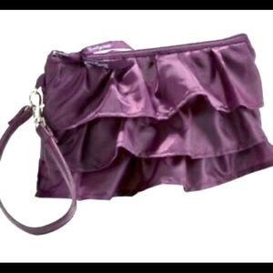 (CLOSET CLOSING FINAL SALE) NWOT Sleek Purple Ruffle Wristlet Clutch Purse